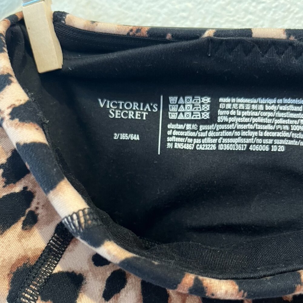 Victoria's Secret Leggings - Picture 2 of 4